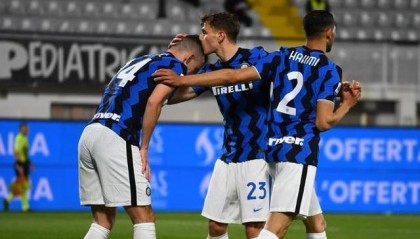  国际米兰主场逆转拉齐奥终结三连平  