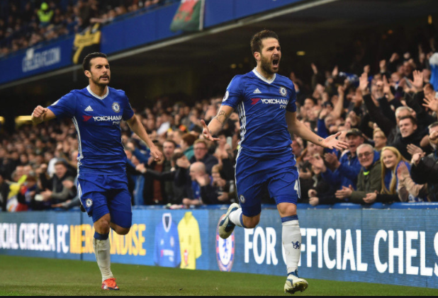  里昂主场惨败尼斯，防守漏洞暴露主帅承压  