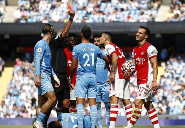  阿森纳新星双响击溃伦敦对手  